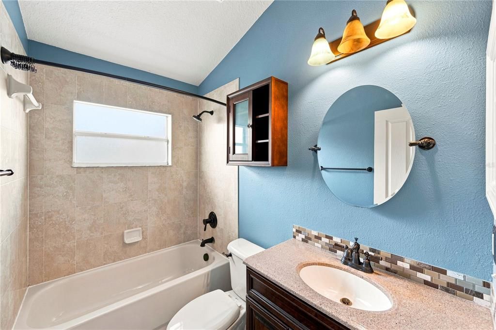 For Sale: $350,000 (4 beds, 2 baths, 1973 Square Feet)