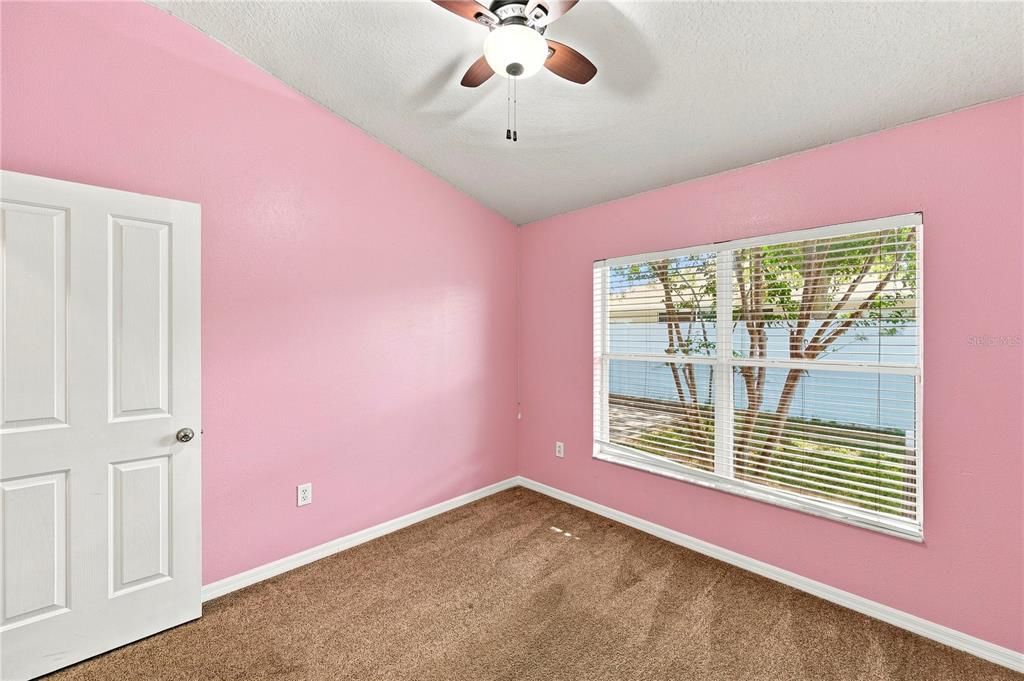 For Sale: $350,000 (4 beds, 2 baths, 1973 Square Feet)