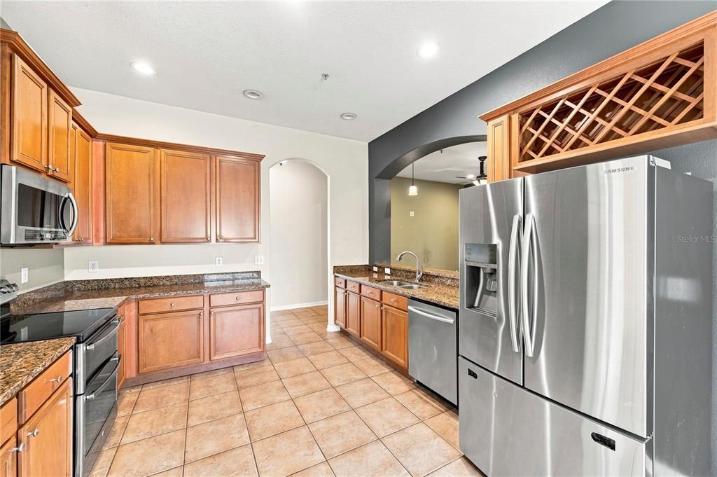 For Sale: $350,000 (4 beds, 2 baths, 1973 Square Feet)