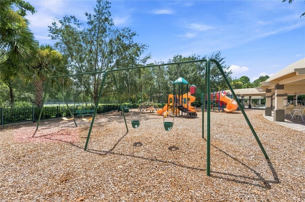 For Sale: $350,000 (4 beds, 2 baths, 1973 Square Feet)