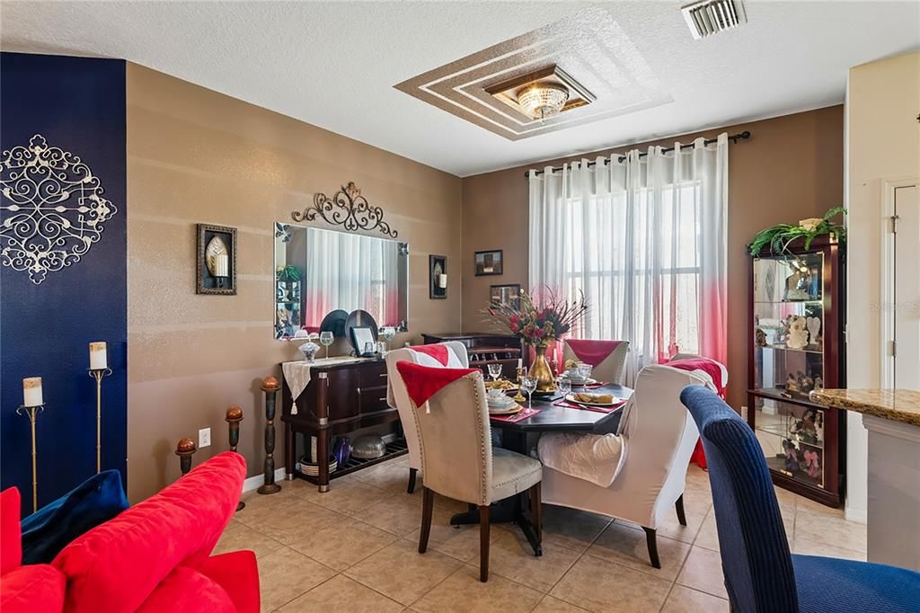 For Sale: $320,000 (3 beds, 2 baths, 1629 Square Feet)