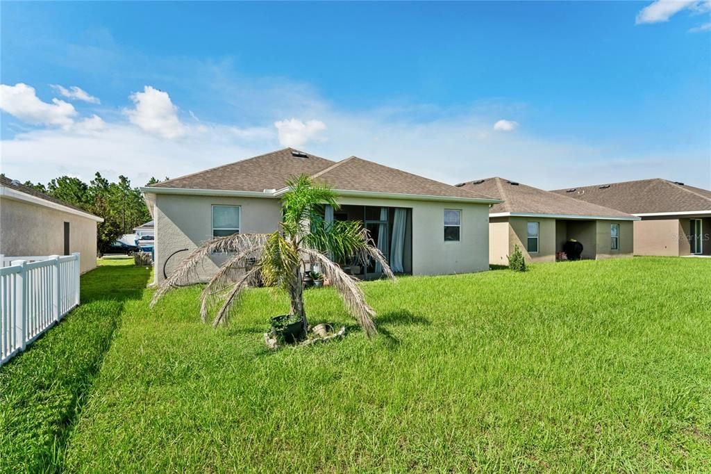 For Sale: $320,000 (3 beds, 2 baths, 1629 Square Feet)