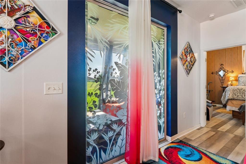 For Sale: $320,000 (3 beds, 2 baths, 1629 Square Feet)