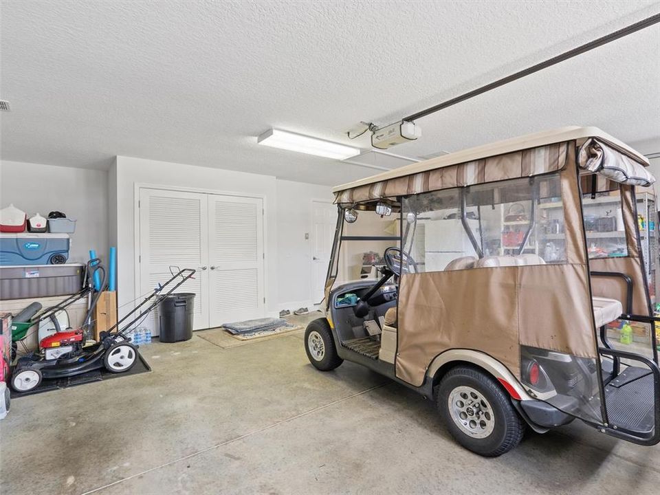 For Sale: $425,000 (3 beds, 2 baths, 1887 Square Feet)