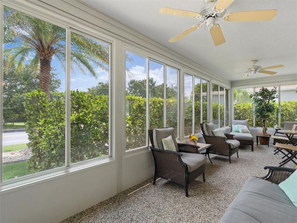 For Sale: $425,000 (3 beds, 2 baths, 1887 Square Feet)