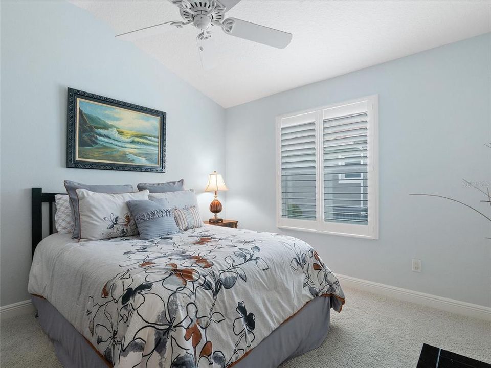 For Sale: $425,000 (3 beds, 2 baths, 1887 Square Feet)