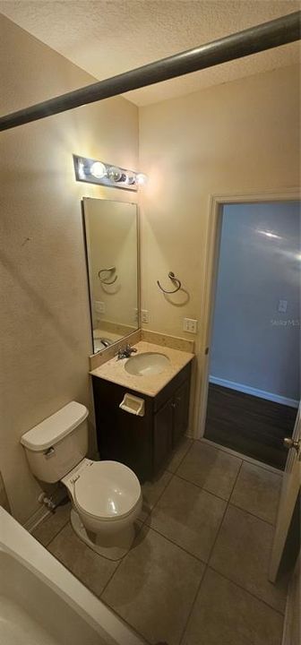 For Rent: $1,995 (3 beds, 2 baths, 1282 Square Feet)