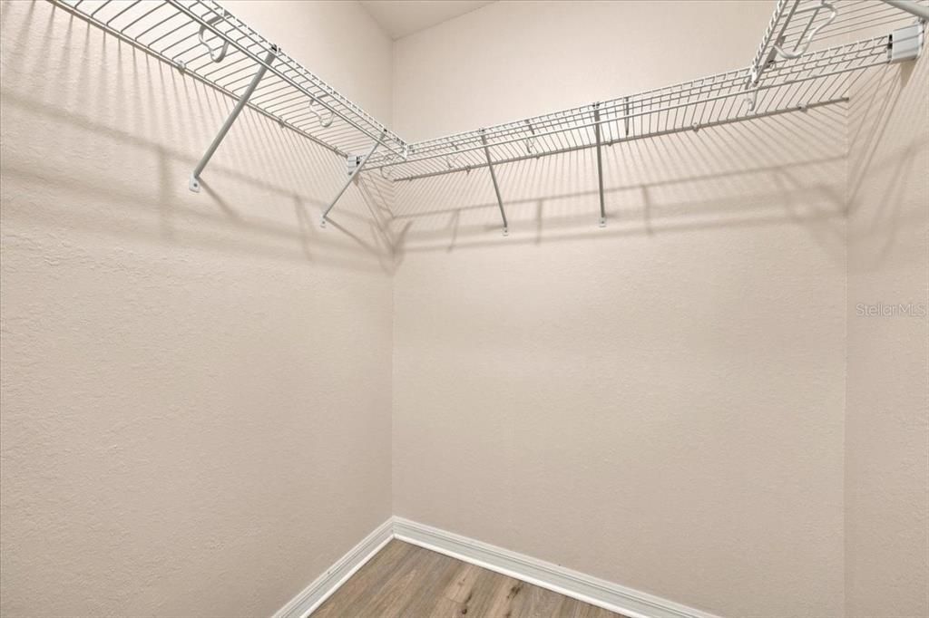 For Rent: $2,475 (2 beds, 2 baths, 1255 Square Feet)