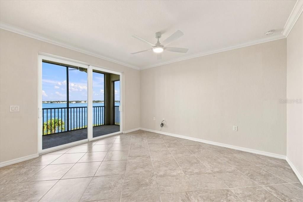 For Rent: $2,475 (2 beds, 2 baths, 1255 Square Feet)