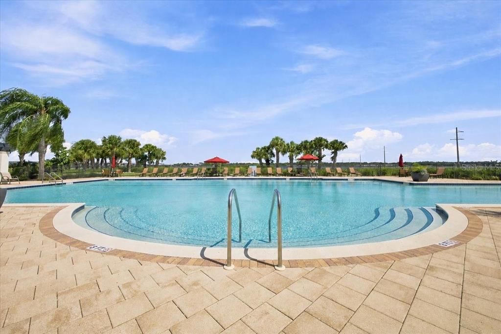 For Rent: $2,475 (2 beds, 2 baths, 1255 Square Feet)