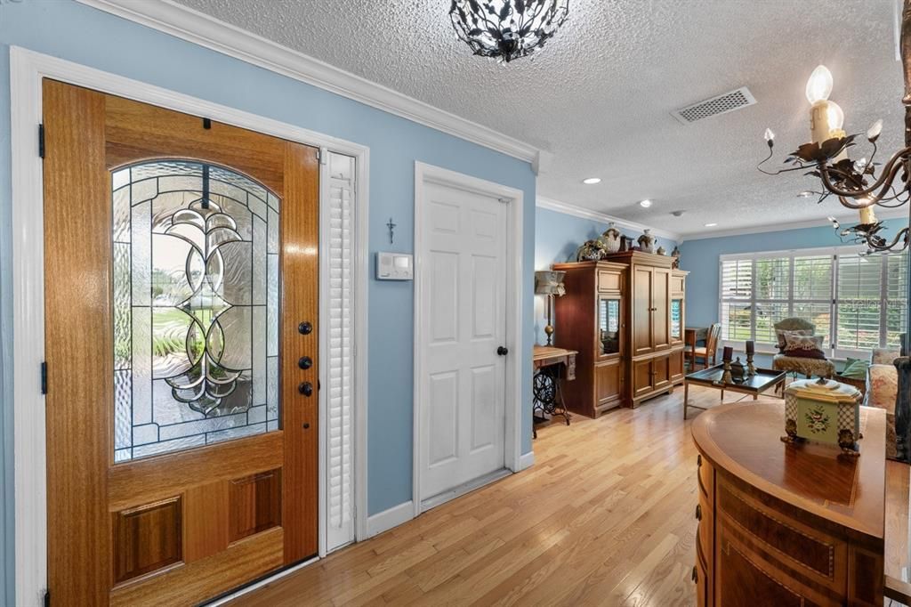 For Sale: $480,000 (3 beds, 2 baths, 1794 Square Feet)