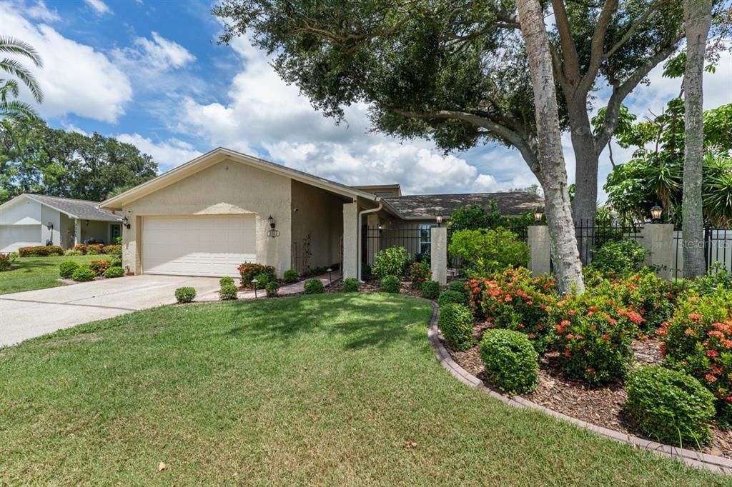 For Sale: $480,000 (3 beds, 2 baths, 1794 Square Feet)