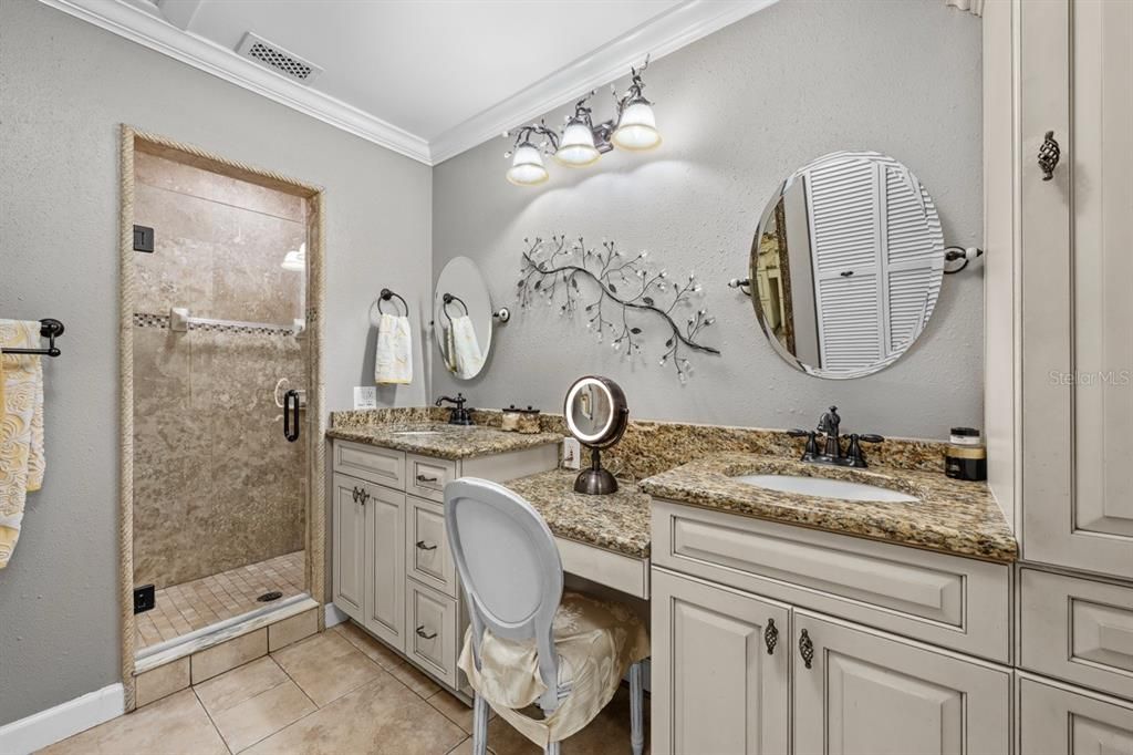 For Sale: $480,000 (3 beds, 2 baths, 1794 Square Feet)
