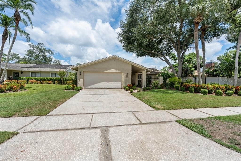 For Sale: $480,000 (3 beds, 2 baths, 1794 Square Feet)