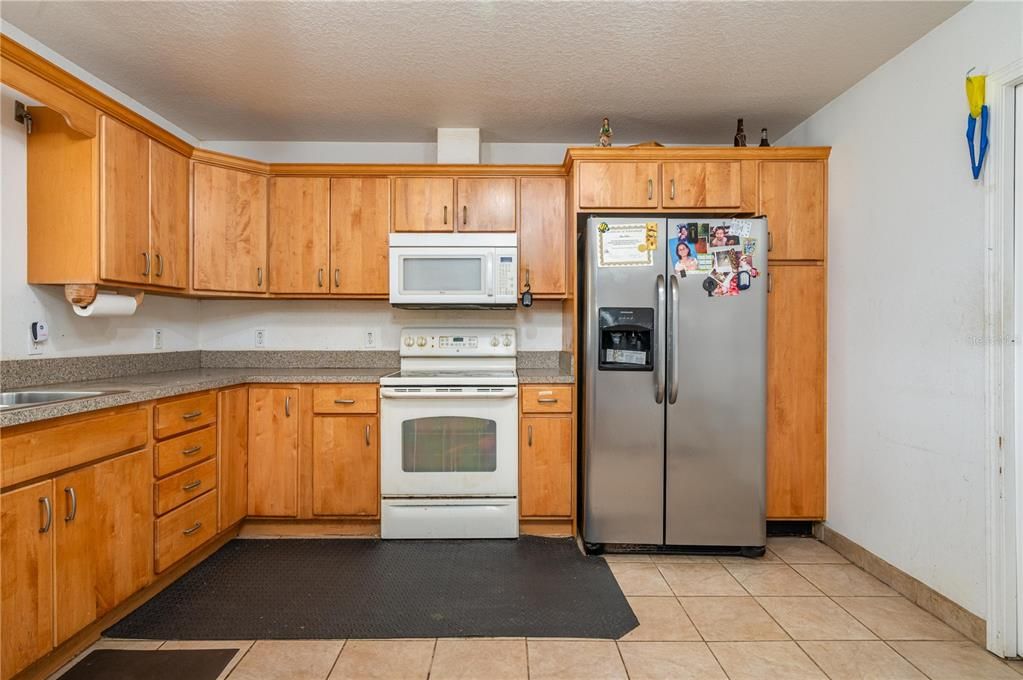For Sale: $425,000 (2 beds, 2 baths, 1542 Square Feet)