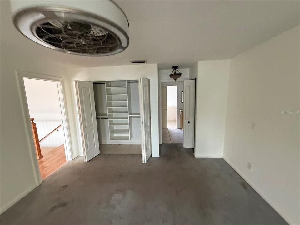 En Venta: $620,000 (3 camas, 2 baños, 2550 Pies cuadrados)
