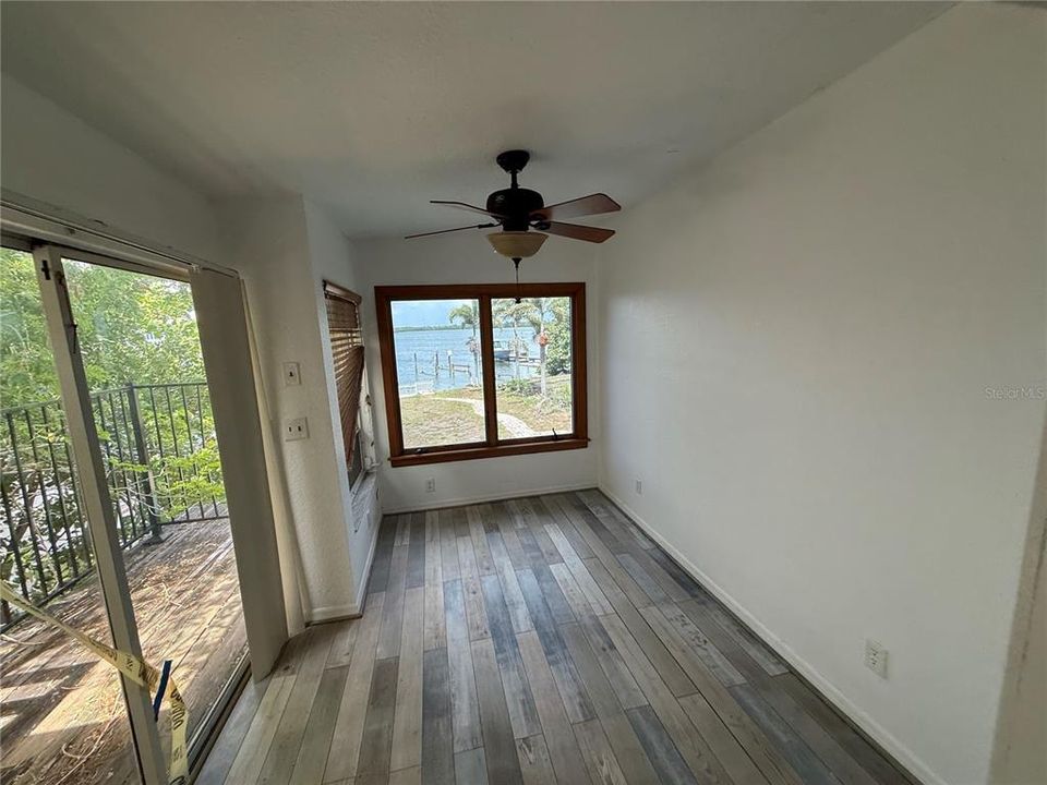 En Venta: $620,000 (3 camas, 2 baños, 2550 Pies cuadrados)