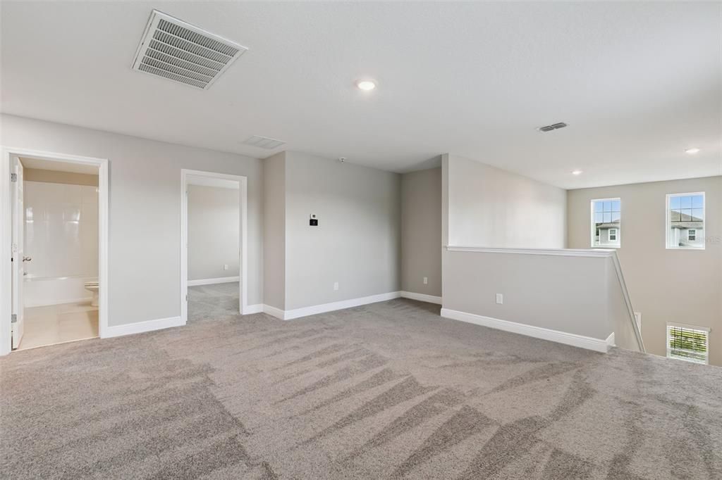 For Sale: $420,000 (4 beds, 2 baths, 2360 Square Feet)