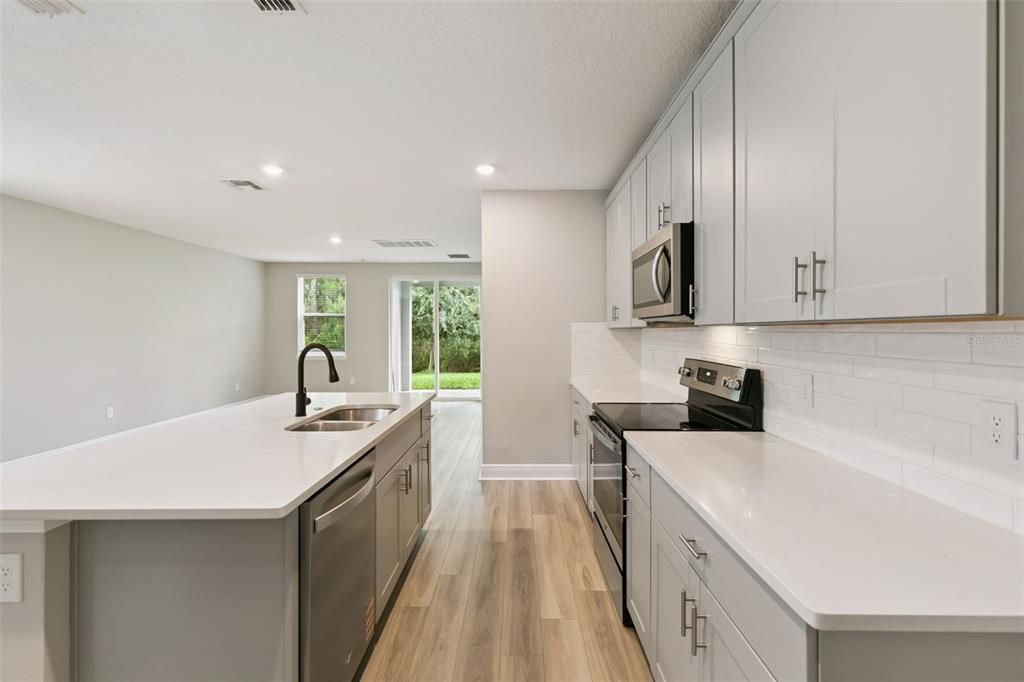 For Sale: $420,000 (4 beds, 2 baths, 2360 Square Feet)