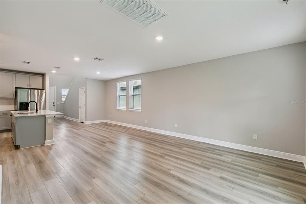 For Sale: $420,000 (4 beds, 2 baths, 2360 Square Feet)