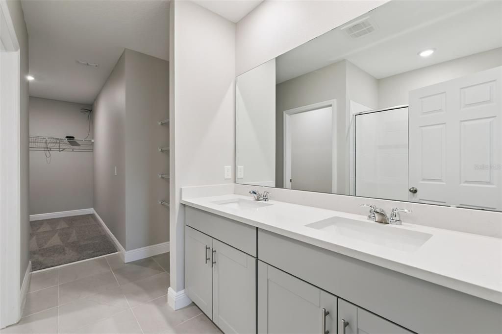 For Sale: $420,000 (4 beds, 2 baths, 2360 Square Feet)