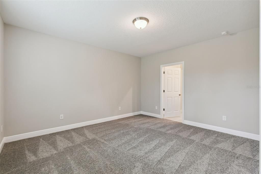 For Sale: $420,000 (4 beds, 2 baths, 2360 Square Feet)
