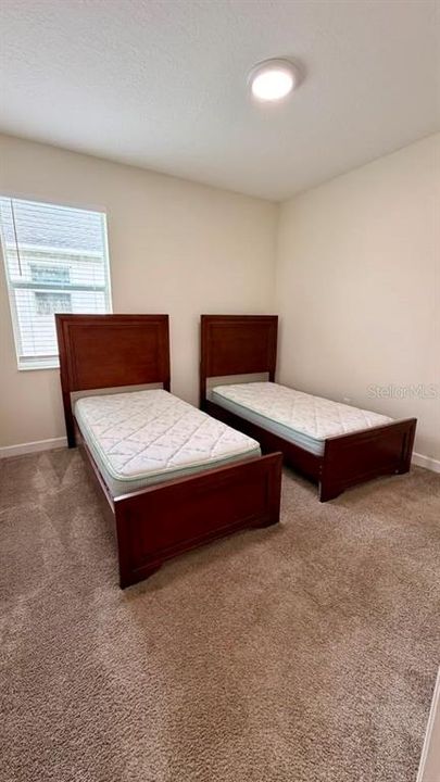 For Rent: $2,900 (3 beds, 2 baths, 2068 Square Feet)