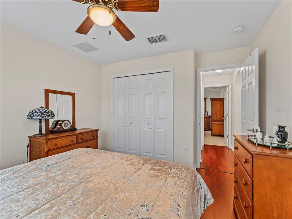 For Sale: $310,000 (3 beds, 2 baths, 1716 Square Feet)
