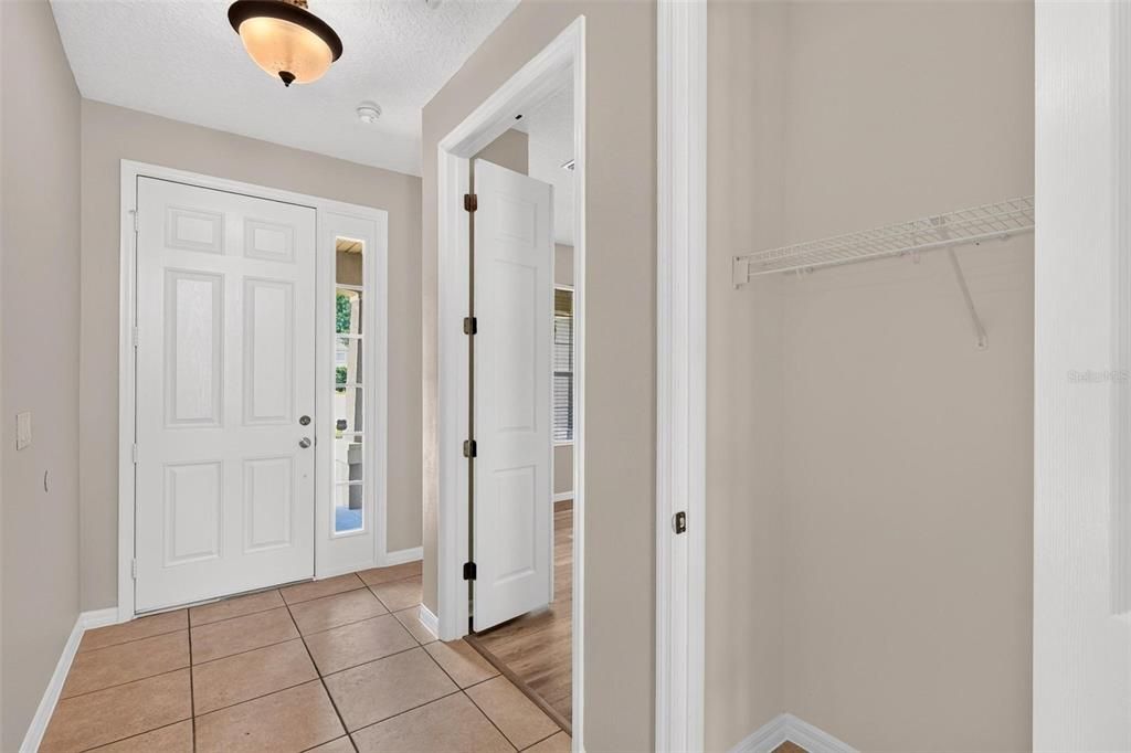 Active With Contract: $325,000 (4 beds, 2 baths, 1923 Square Feet)