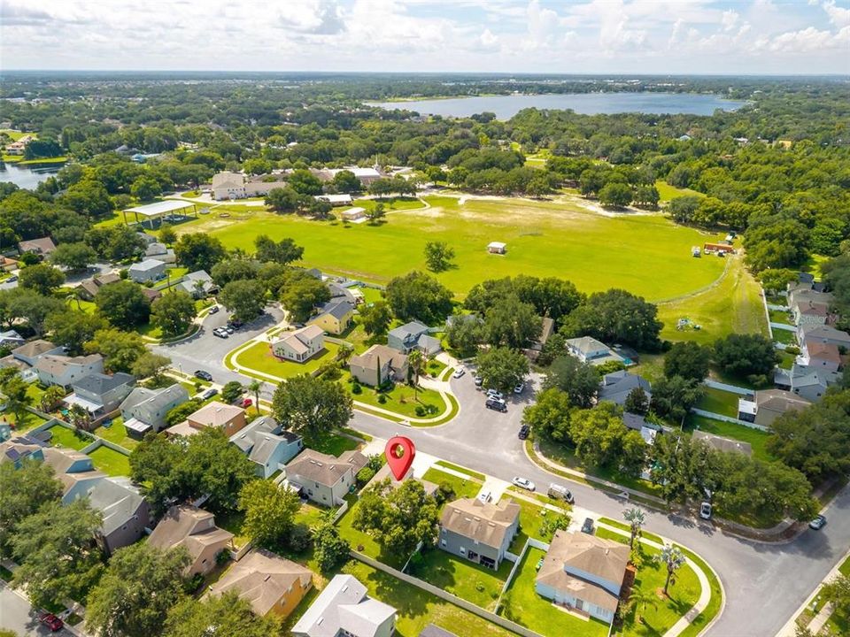 Active With Contract: $325,000 (4 beds, 2 baths, 1923 Square Feet)