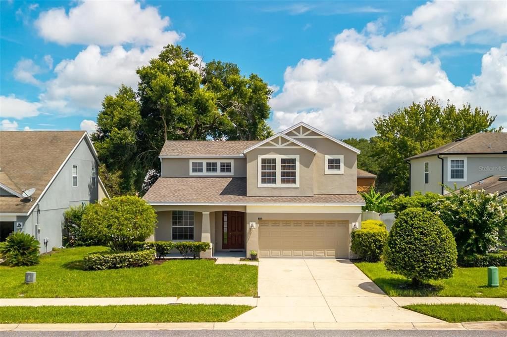 Active With Contract: $325,000 (4 beds, 2 baths, 1923 Square Feet)