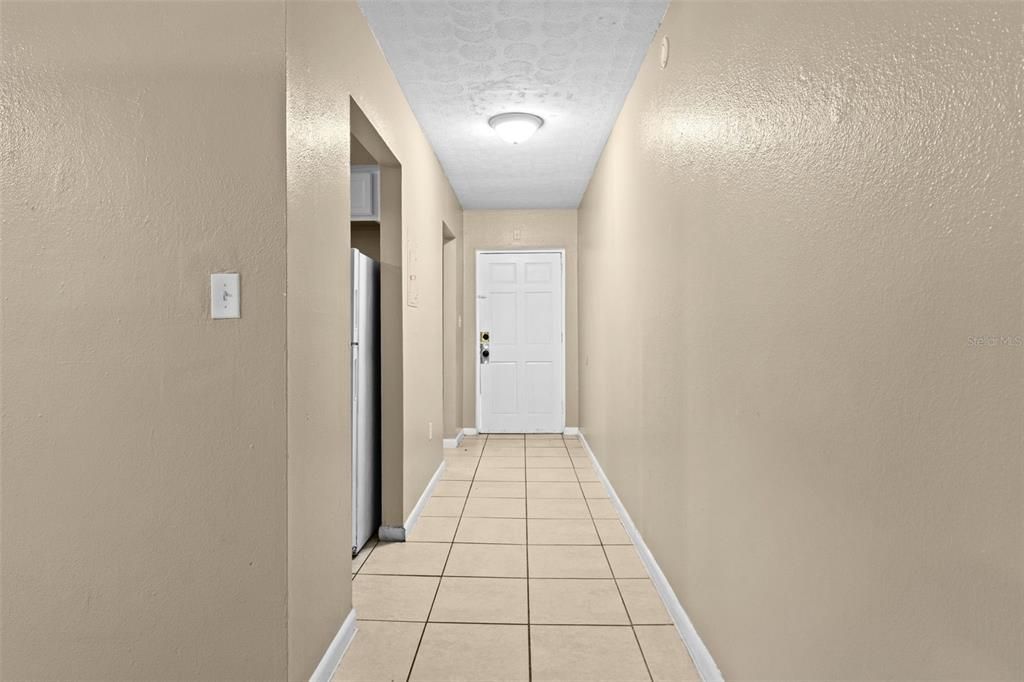 For Rent: $1,045 (1 beds, 1 baths, 500 Square Feet)