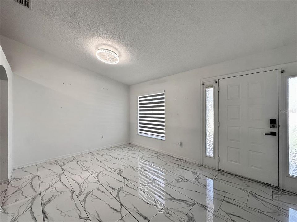 For Sale: $360,000 (4 beds, 2 baths, 1667 Square Feet)
