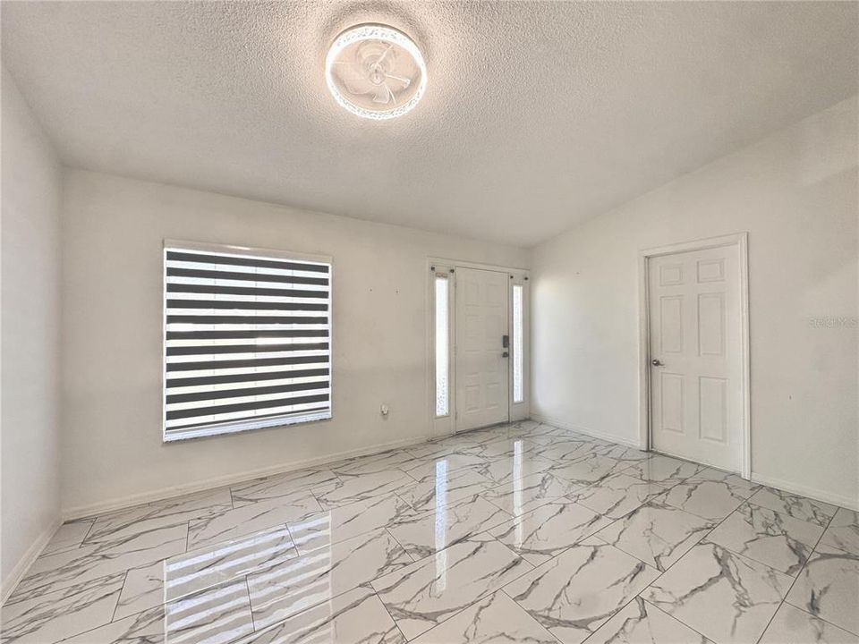For Sale: $360,000 (4 beds, 2 baths, 1667 Square Feet)