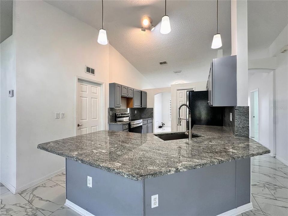 For Sale: $360,000 (4 beds, 2 baths, 1667 Square Feet)