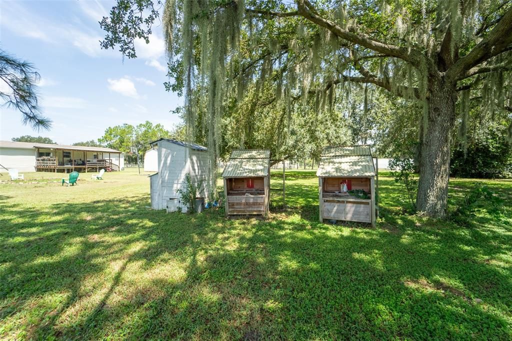 For Sale: $265,000 (4 beds, 2 baths, 2432 Square Feet)