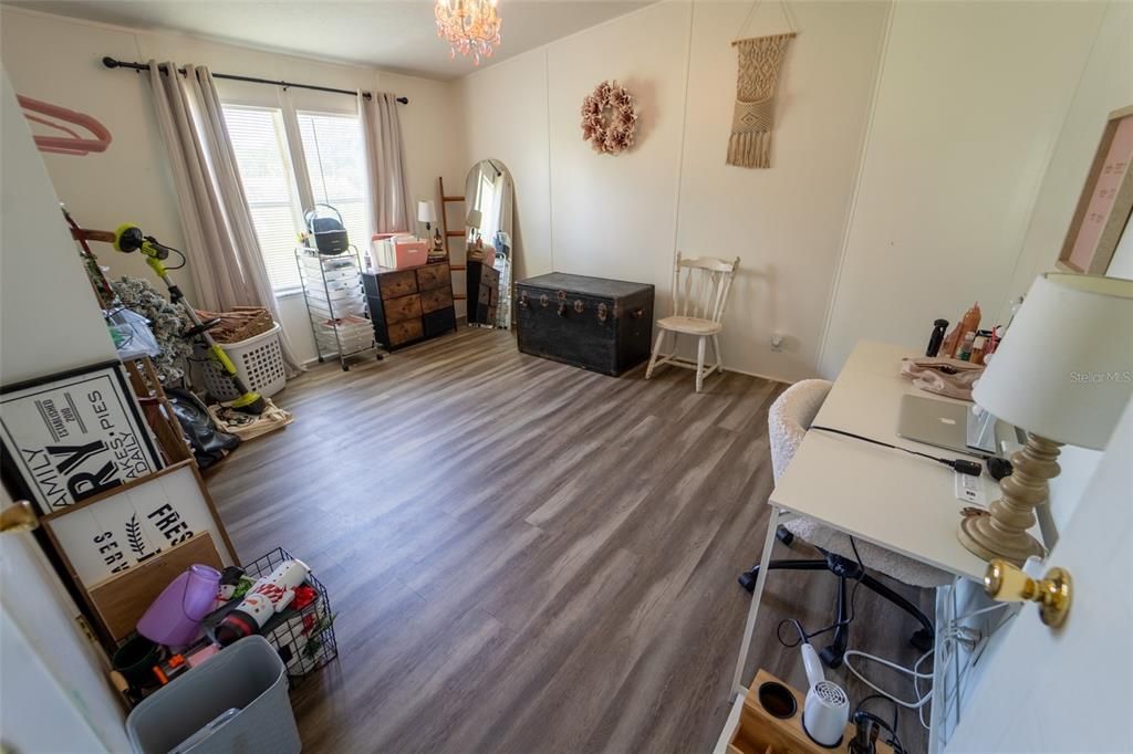 For Sale: $265,000 (4 beds, 2 baths, 2432 Square Feet)