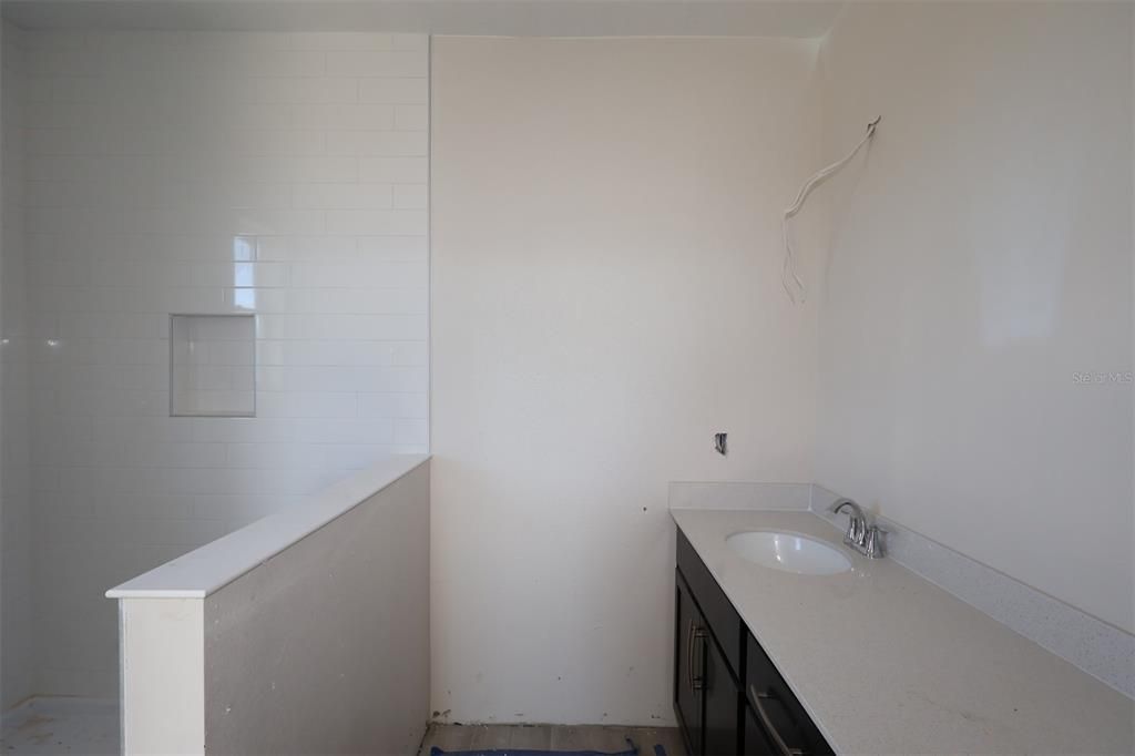 En Venta: $374,990 (3 camas, 2 baños, 1833 Pies cuadrados)