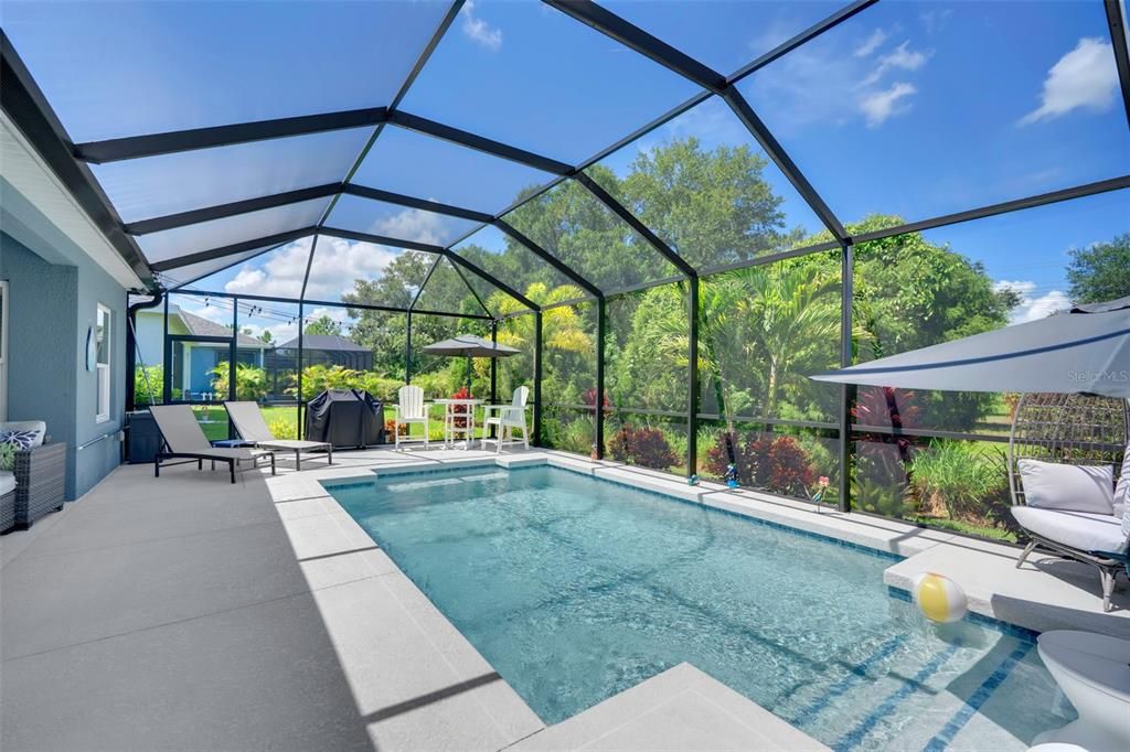 For Sale: $524,900 (3 beds, 3 baths, 2085 Square Feet)