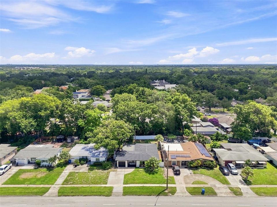 En Venta: $449,900 (3 camas, 2 baños, 1687 Pies cuadrados)