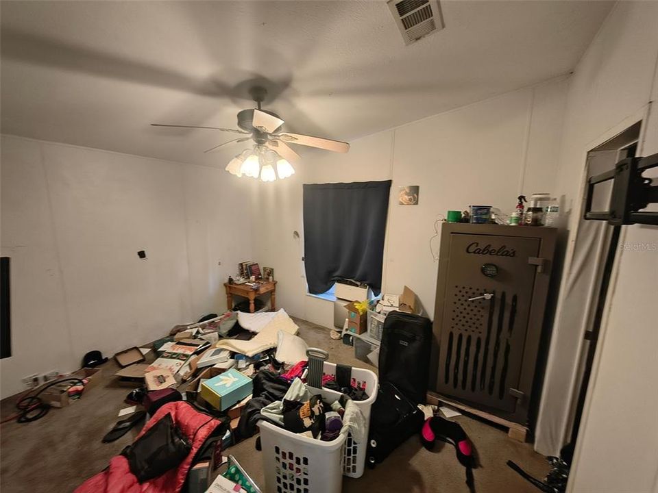 En Venta: $140,000 (3 camas, 2 baños, 1500 Pies cuadrados)