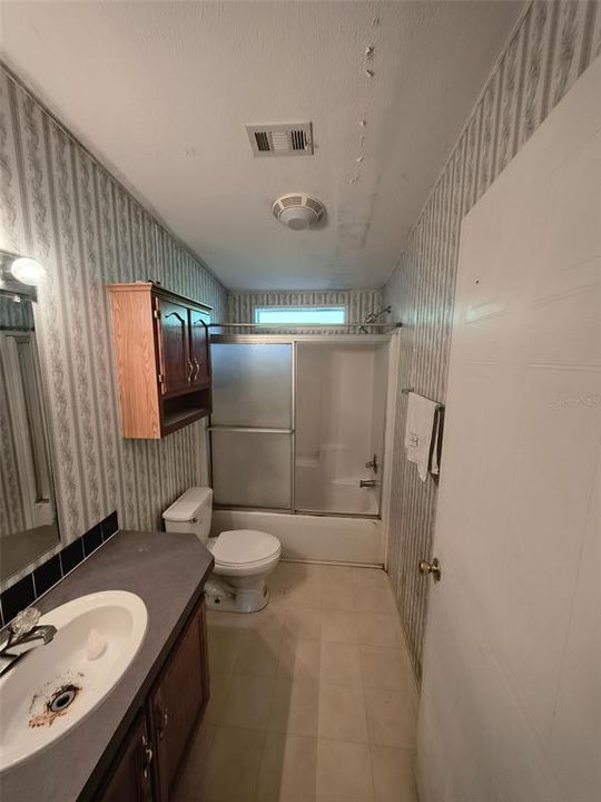 En Venta: $140,000 (3 camas, 2 baños, 1500 Pies cuadrados)