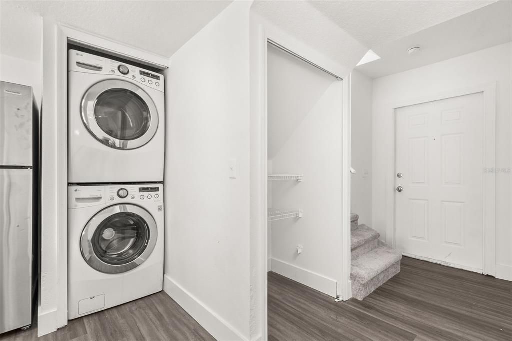 En Venta: $275,000 (4 camas, 3 baños, 1748 Pies cuadrados)