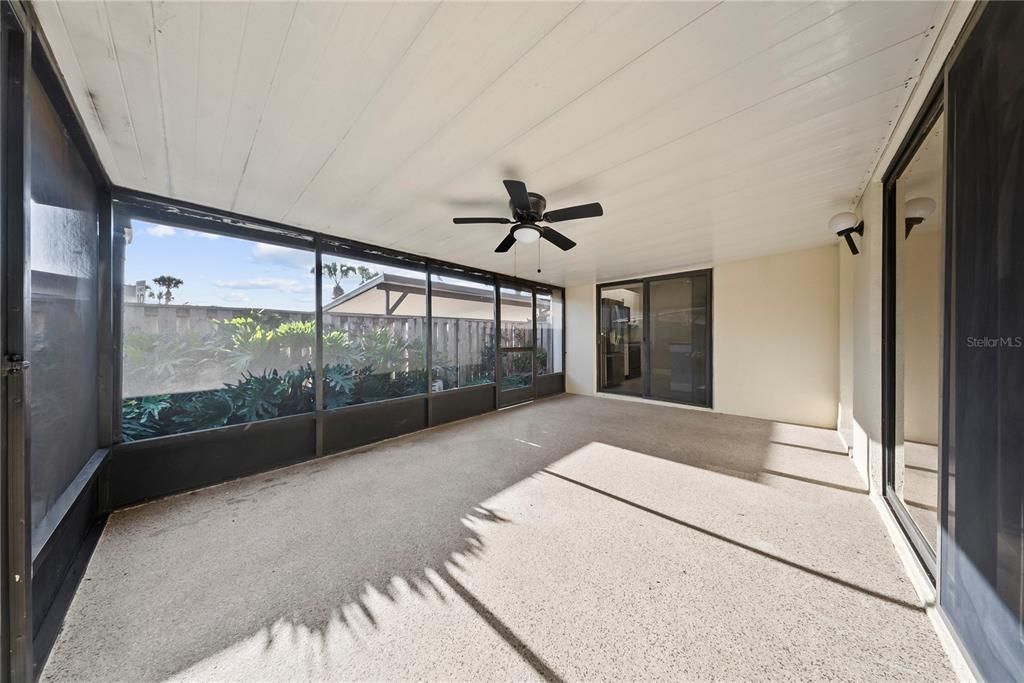 For Sale: $175,000 (2 beds, 2 baths, 1288 Square Feet)