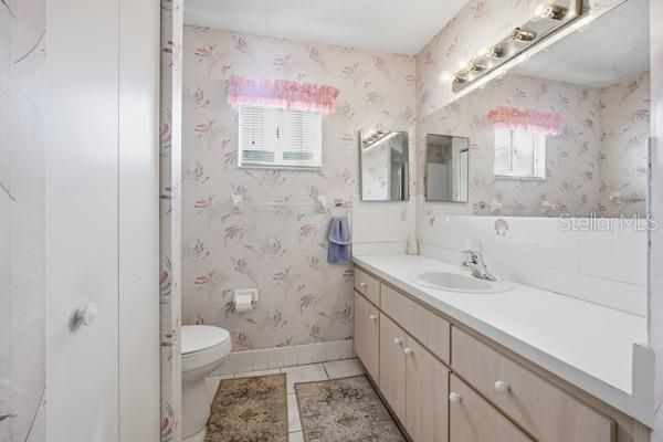 For Rent: $1,950 (2 beds, 2 baths, 1118 Square Feet)