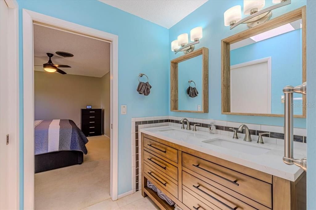 For Rent: $3,450 (3 beds, 2 baths, 1676 Square Feet)