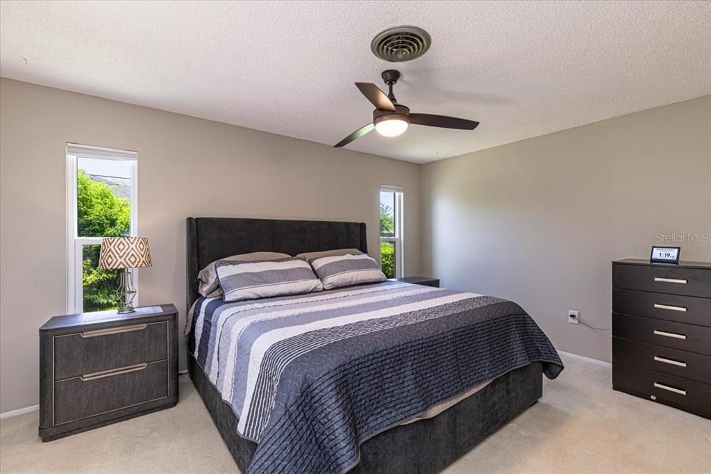 For Rent: $3,450 (3 beds, 2 baths, 1676 Square Feet)