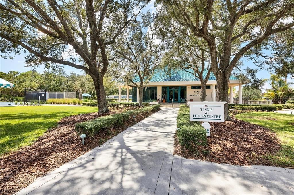 For Sale: $1,495,000 (3 beds, 3 baths, 2556 Square Feet)