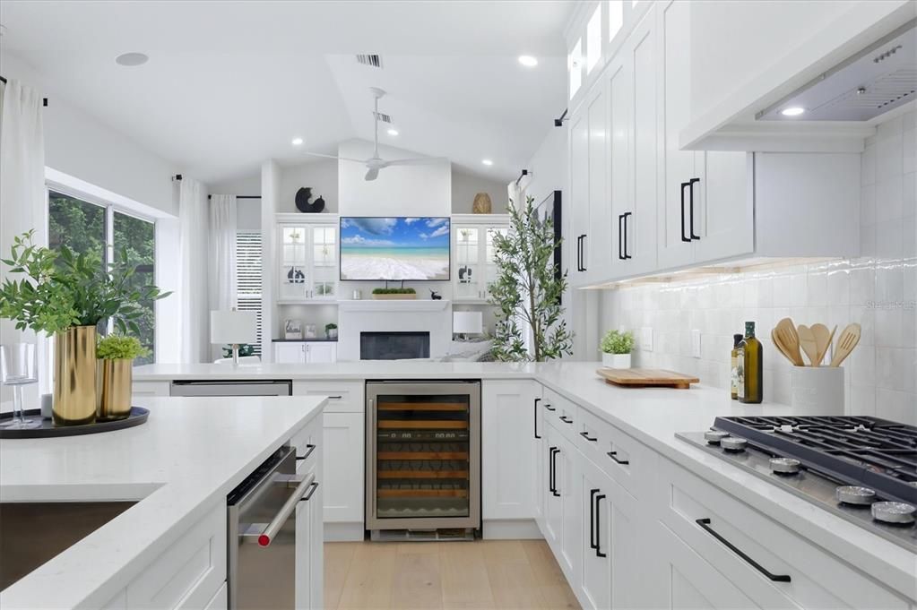 For Sale: $1,495,000 (3 beds, 3 baths, 2556 Square Feet)