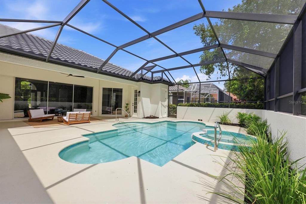 For Sale: $1,495,000 (3 beds, 3 baths, 2556 Square Feet)